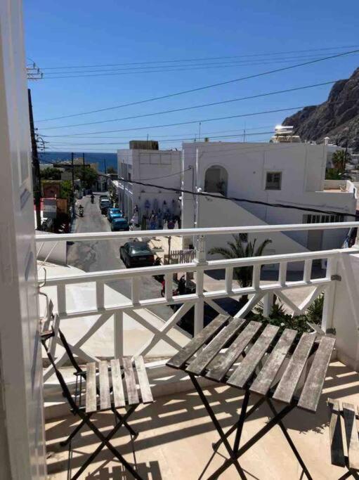White Wave Studio 1 , 3Min Walk From Kamari Beach المظهر الخارجي الصورة